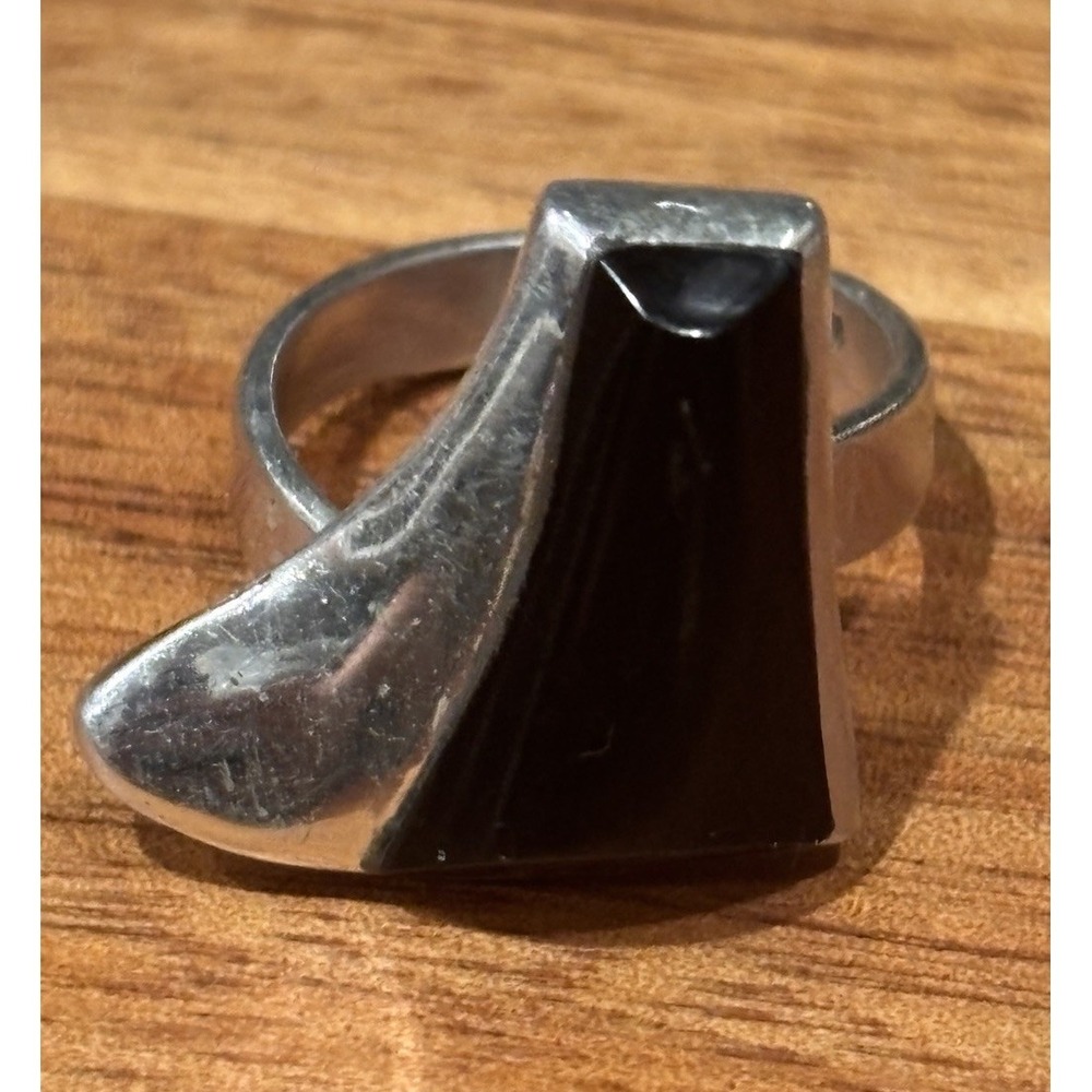 Abstract Modern Artisan Sterling Silver Black Onyx Inlay Ring Size 8